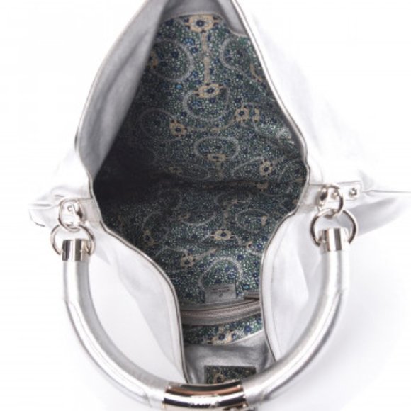 GUCCI Metallic Calfskin Large Indy Top Handle Hobo Silver - Picture 6 of 11
